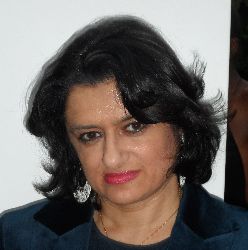 Farah Nayeri